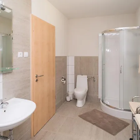 Andi Apartment Heviz